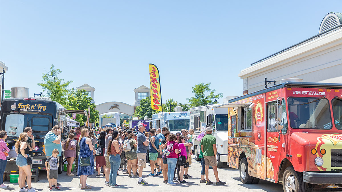 Summer Vibes series wraps up with food trucks at Deer Park Town Center